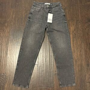 Zara straight leg jeans- black wash; size 4